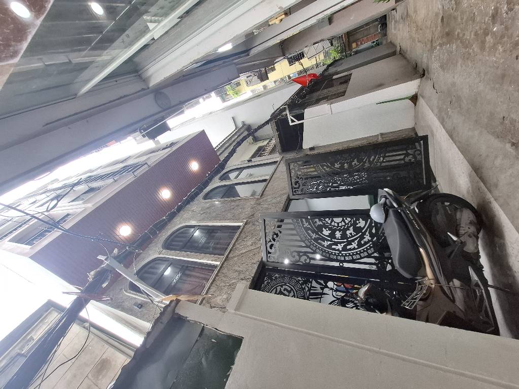 Bán nhà Pháo Đài Láng - diện tích 80m2 7 tầng - Căn hộ dịch vụ cho thuê - giá 26 tỷ