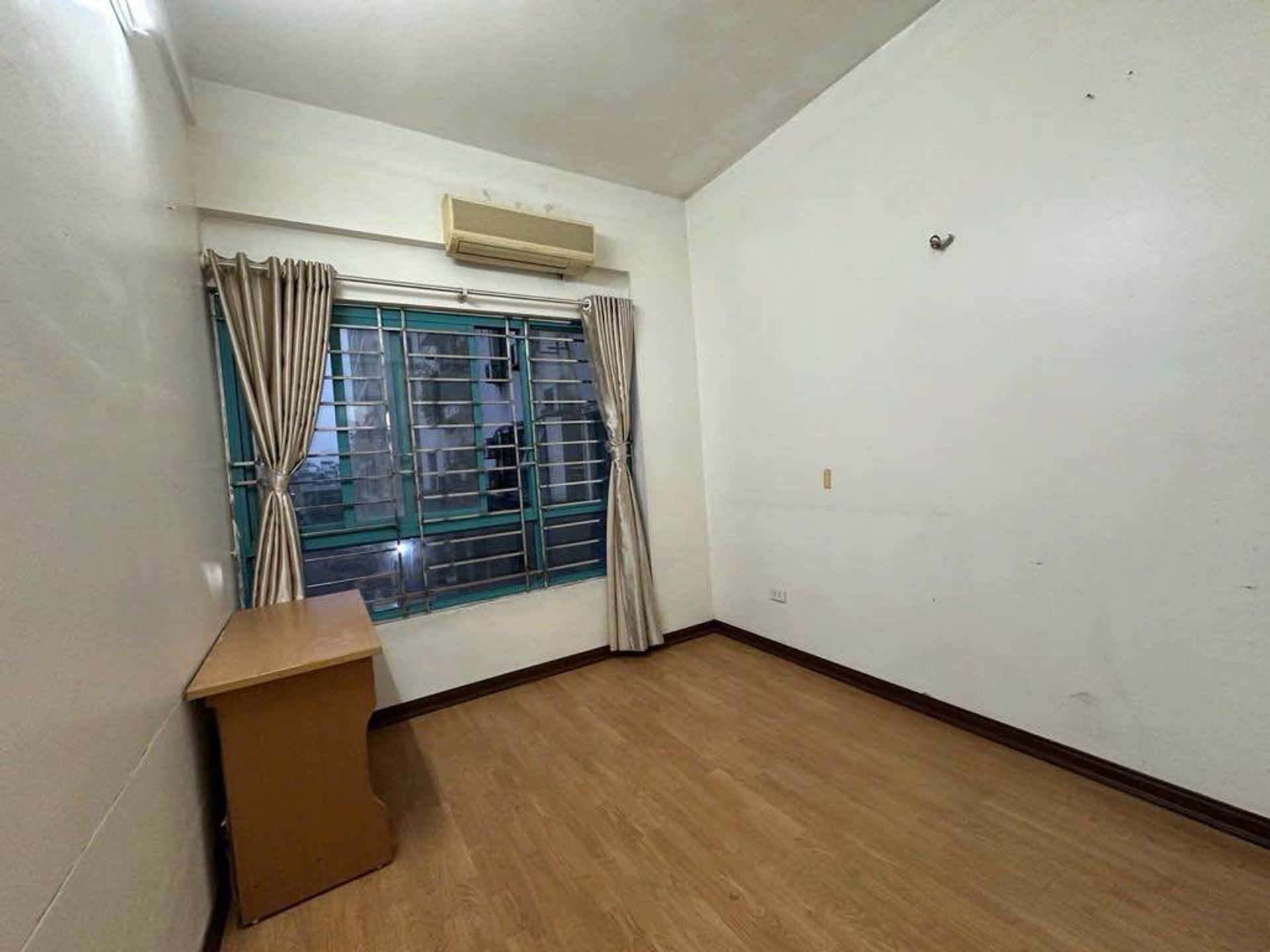 Bán nhà Nguyễn Đức Cảnh - diện tích 86m2 1 tầng - Nhà đẹp hiếm có - giá 5,8 tỷ