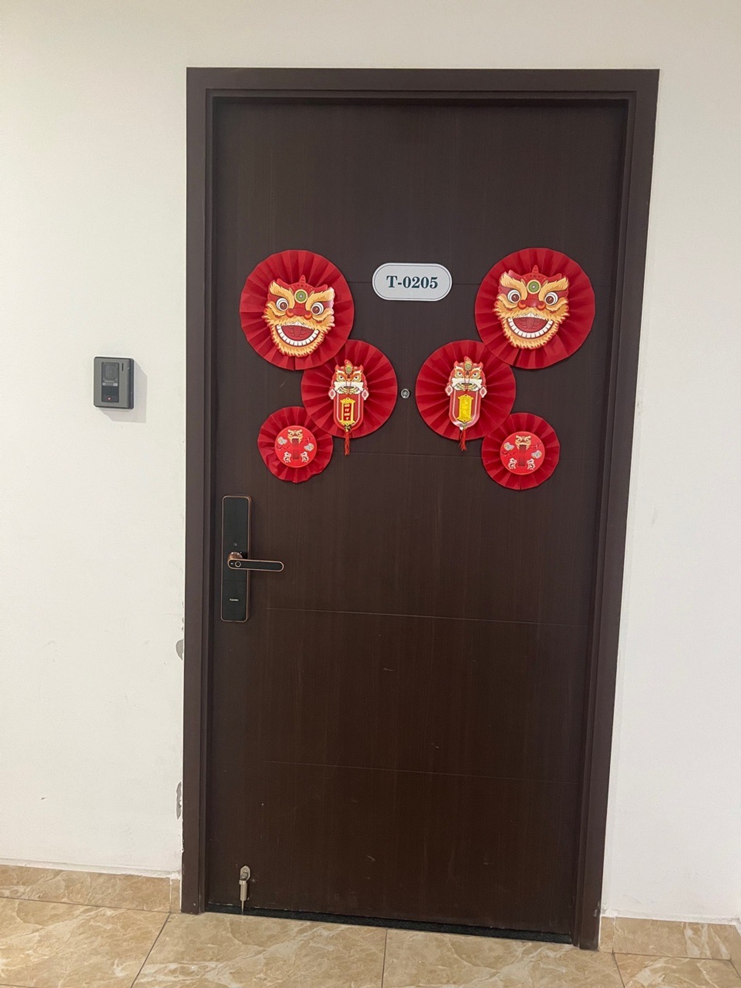 Bán nhà Hoàng Mai - diện tích 113m2 2 tầng - Căn góc 3 thoáng - giá 9,5 tỷ