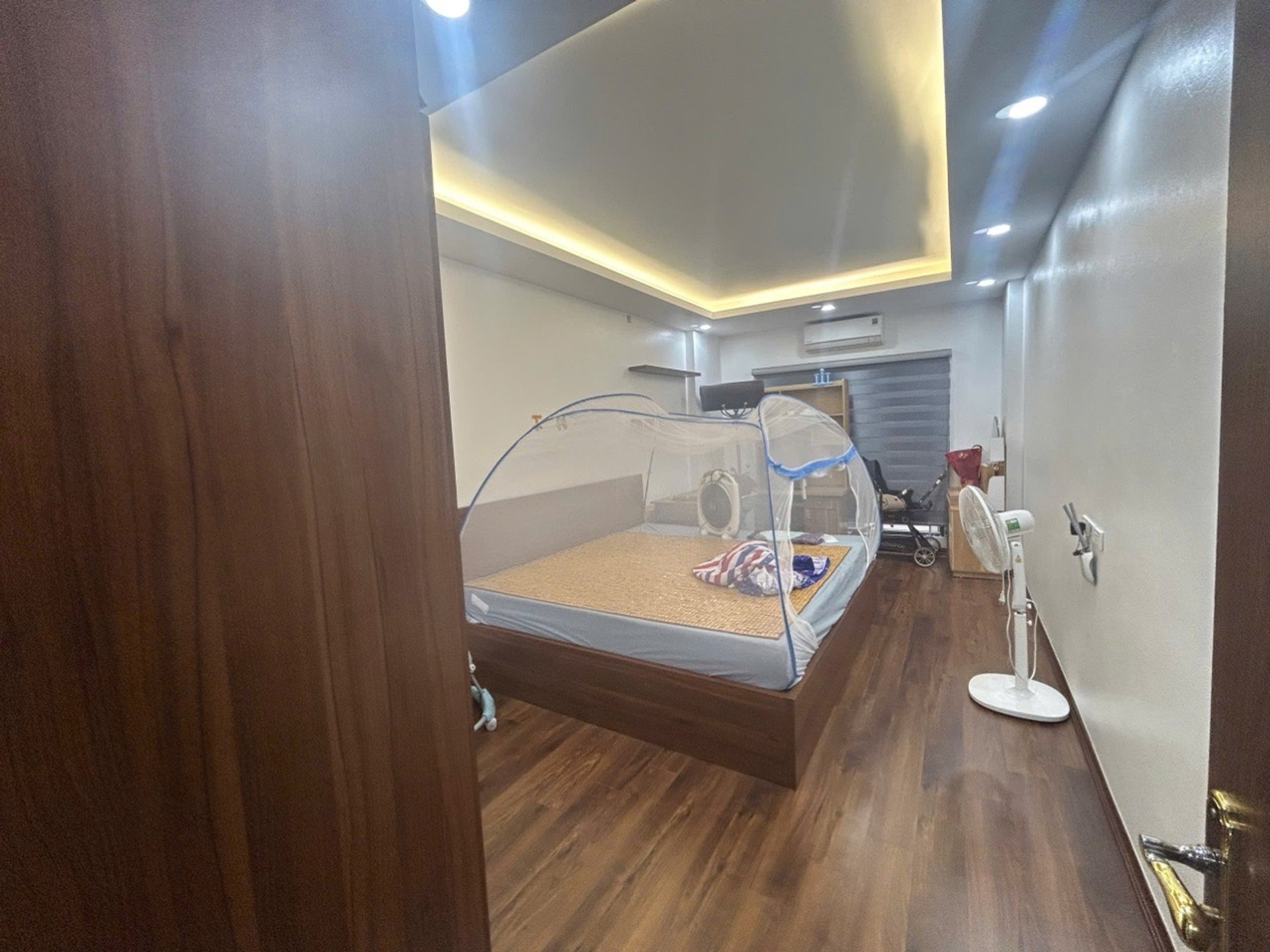Bán nhà Nhân Hòa - diện tích 30m2 5 tầng - Ô tô đỗ cửa - giá 10 tỷ