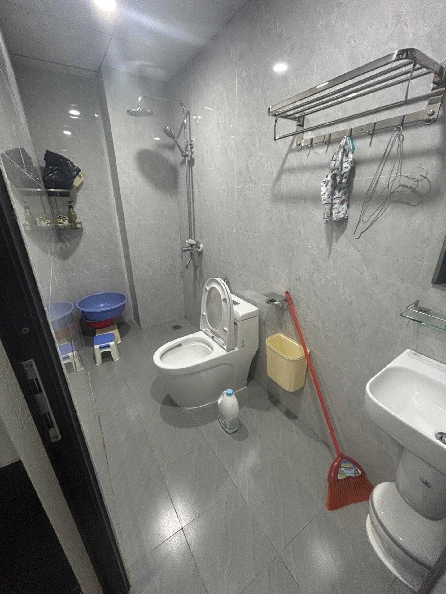 Bán nhà Nhân Hòa - diện tích 30m2 5 tầng - Ô tô đỗ cửa - giá 10 tỷ