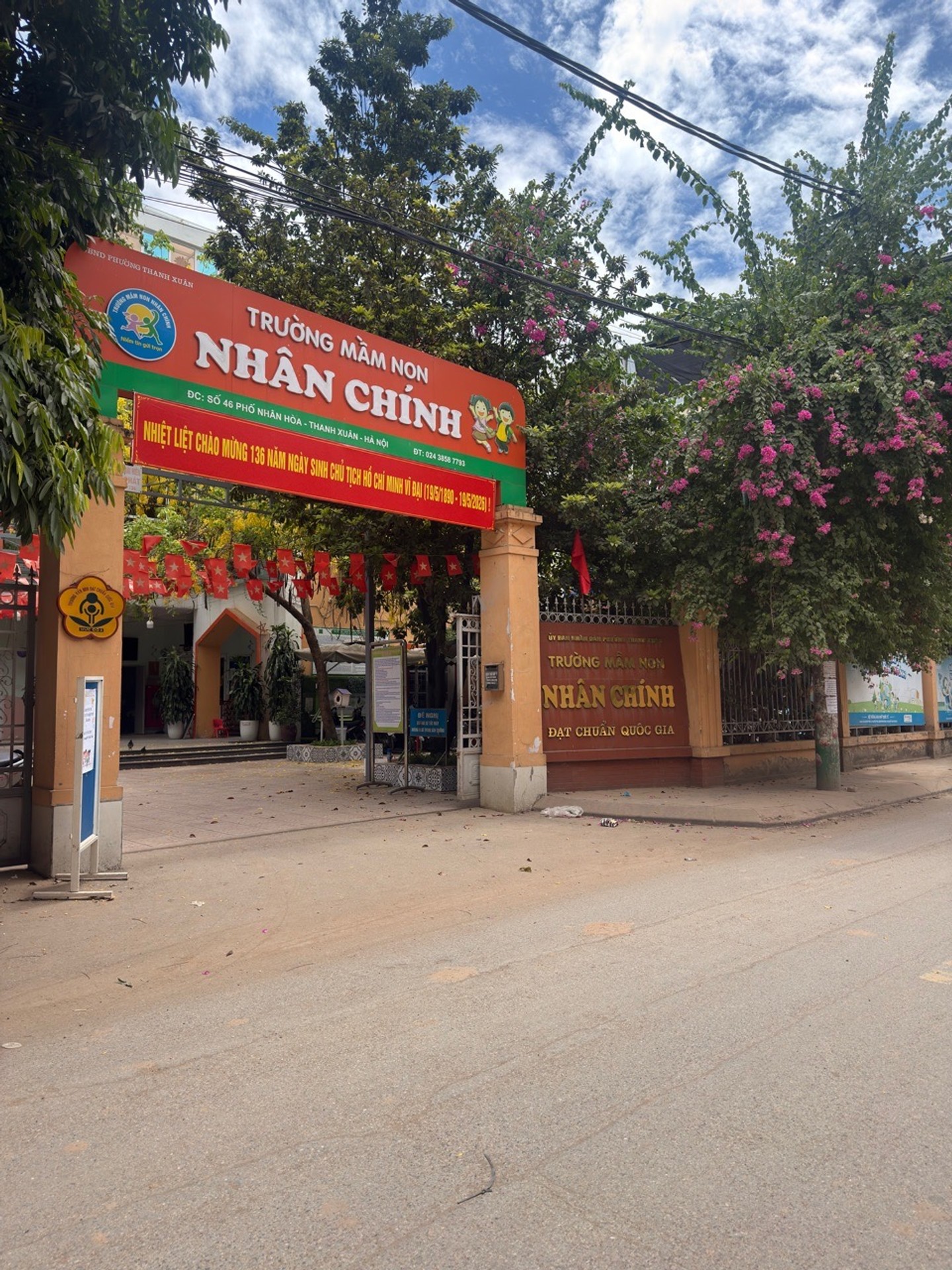 Bán nhà Nhân Hòa - diện tích 30m2 5 tầng - Ô tô đỗ cửa - giá 10 tỷ