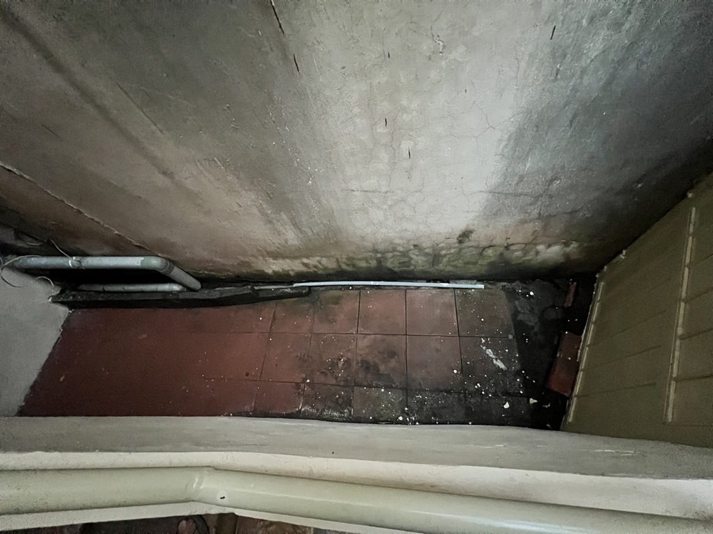 Bán nhà Tuệ Tĩnh - diện tích 79.2m2 4 tầng - 3 mặt thoáng - giá 32 tỷ