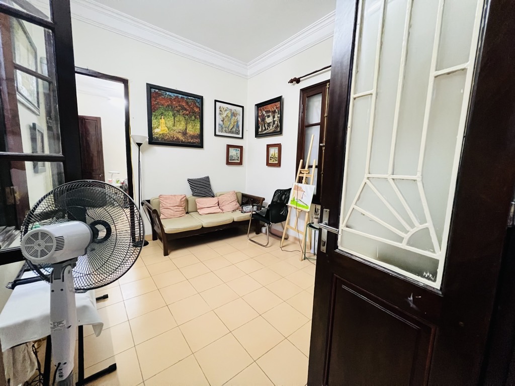 Bán nhà Tuệ Tĩnh - diện tích 79.2m2 4 tầng - 3 mặt thoáng - giá 32 tỷ