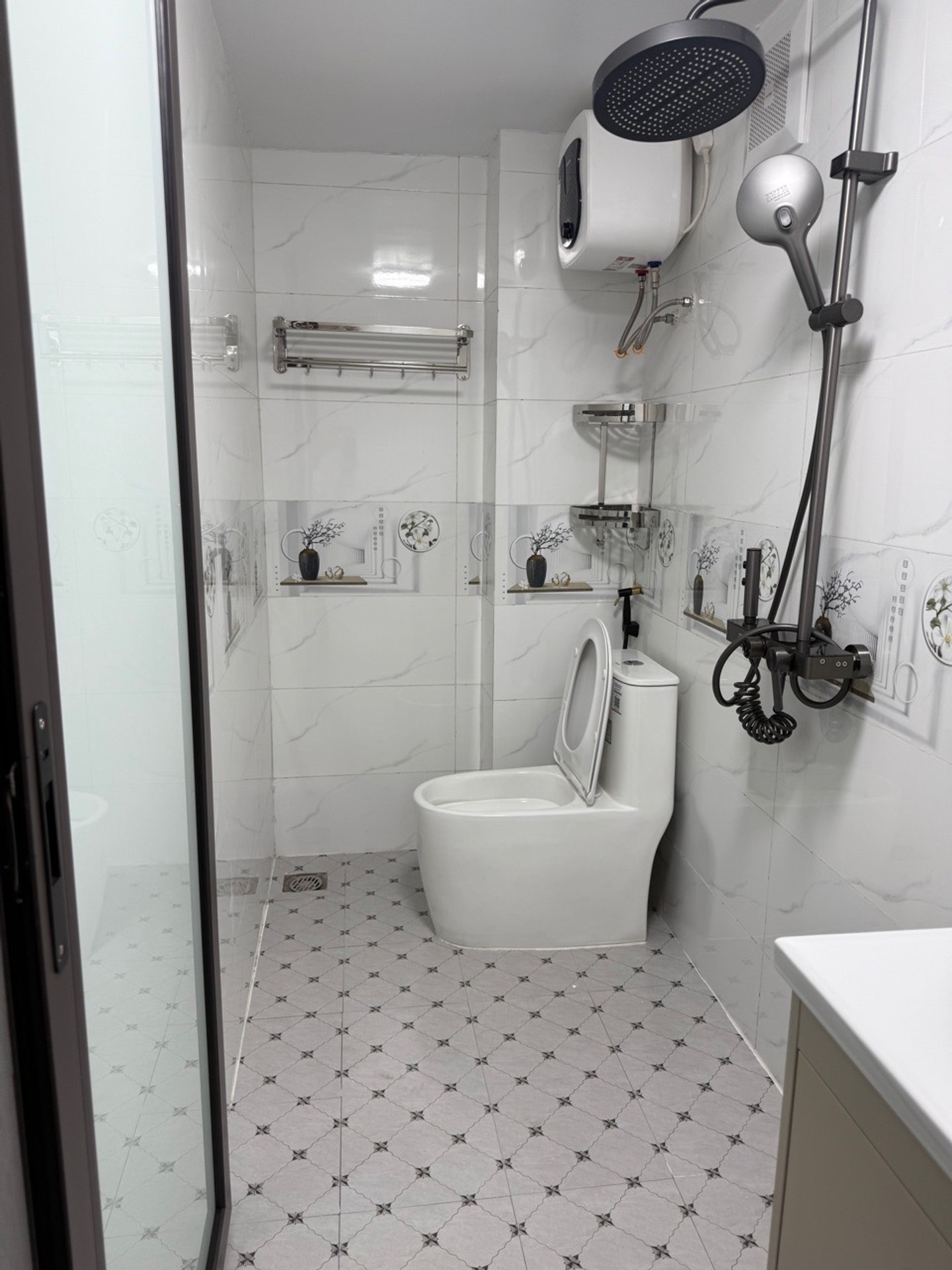 Bán nhà Nguyễn Văn Viên - diện tích 35m2 5 tầng - Nhà đẹp ở luôn - giá 10,5 tỷ
