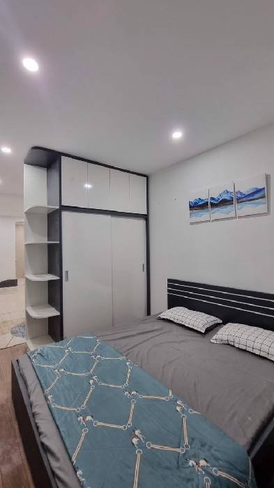 Bán nhà Đường Láng - diện tích 110m2 8 tầng - thang máy - giá 36 tỷ