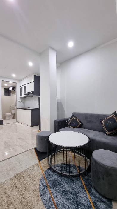 Bán nhà Đường Láng - diện tích 110m2 8 tầng - thang máy - giá 36 tỷ