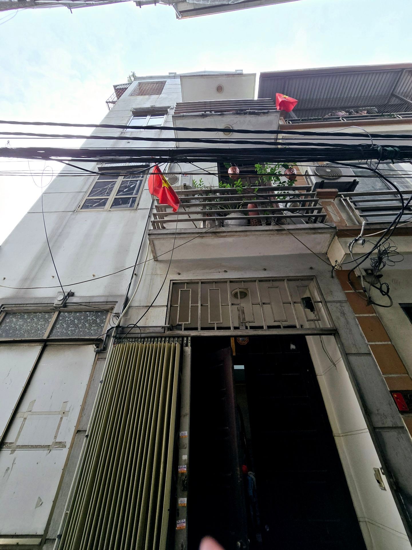 Bán nhà Nam Dư - diện tích 58m2 4 tầng - Ô TÔ TRÁNH - LÔ GÓC - NGÕ THÔNG KINH DOANH - giá 12 tỷ