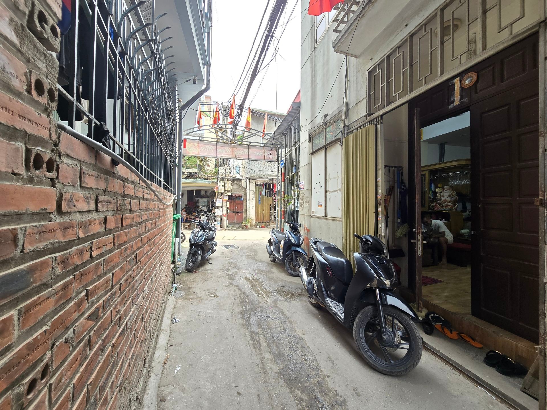 Bán nhà Nam Dư - diện tích 58m2 4 tầng - Ô TÔ TRÁNH - LÔ GÓC - NGÕ THÔNG KINH DOANH - giá 12 tỷ