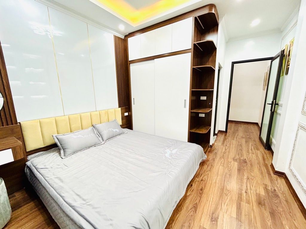 Bán nhà Vân Đồn - diện tích 27m2 5 tầng - Cực hiếm nhà bán - giá 7,3 tỷ