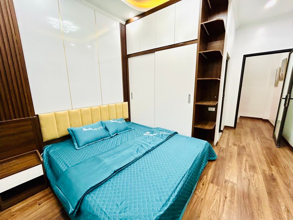 Bán nhà Vân Đồn - diện tích 27m2 5 tầng - Cực hiếm nhà bán - giá 7,3 tỷ