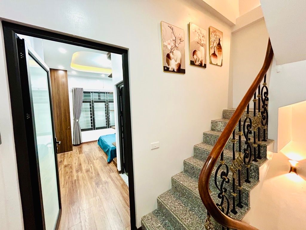 Bán nhà Vân Đồn - diện tích 27m2 5 tầng - Cực hiếm nhà bán - giá 7,3 tỷ
