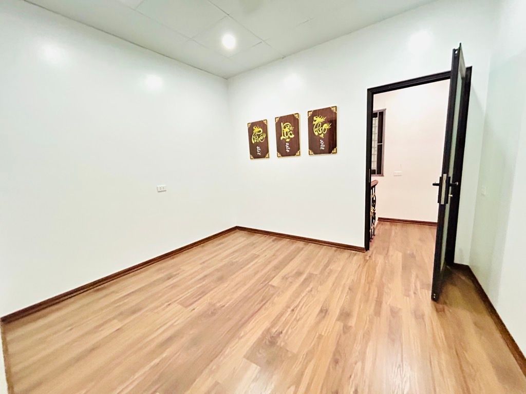 Bán nhà Vân Đồn - diện tích 27m2 5 tầng - Cực hiếm nhà bán - giá 7,3 tỷ