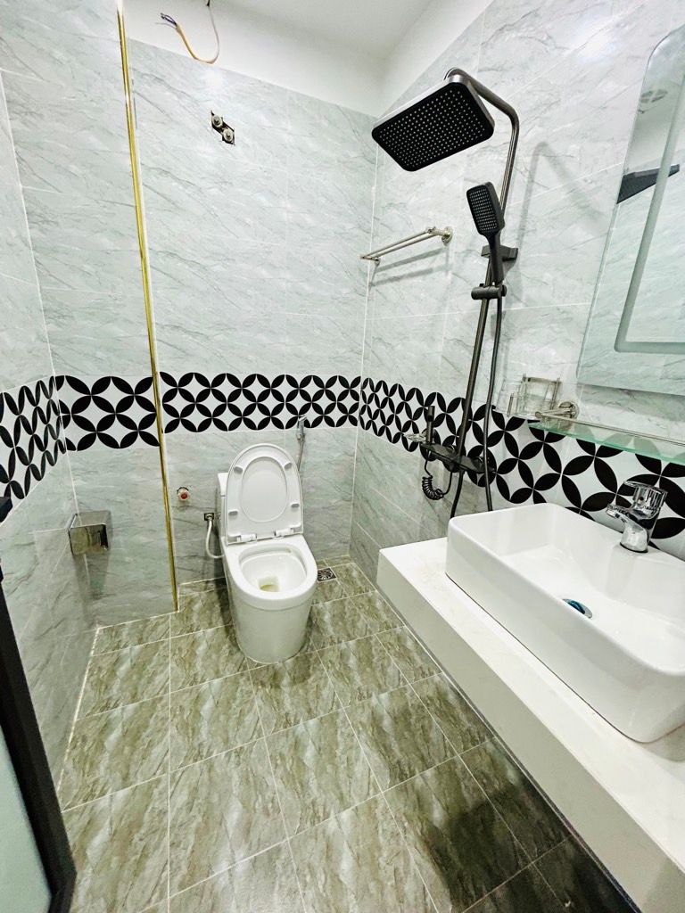 Bán nhà Vân Đồn - diện tích 27m2 5 tầng - Cực hiếm nhà bán - giá 7,3 tỷ