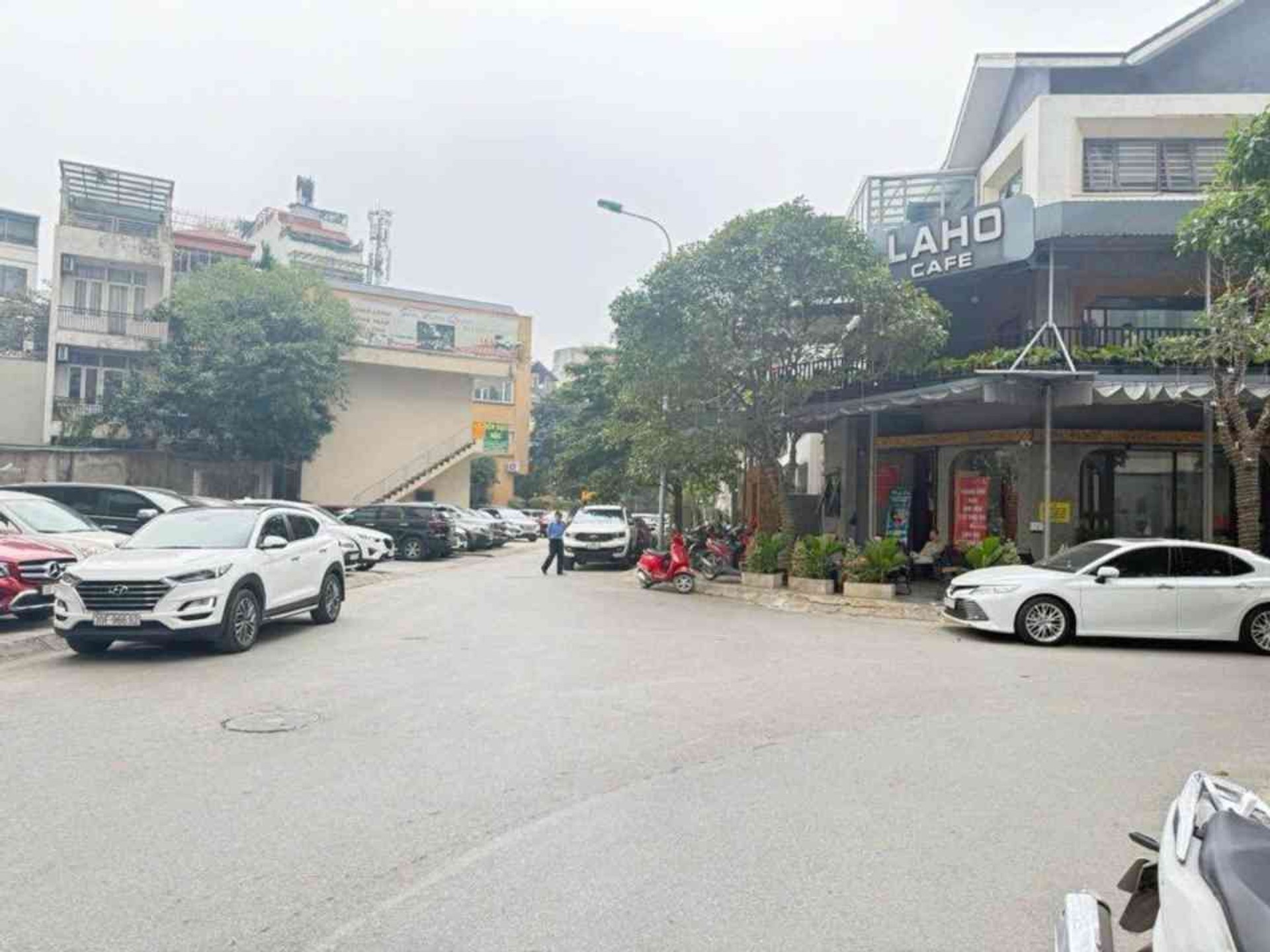 Bán nhà Thanh Xuân - diện tích 116m2 11 tầng - Lô góc cực đẹp - giá 7,4 tỷ