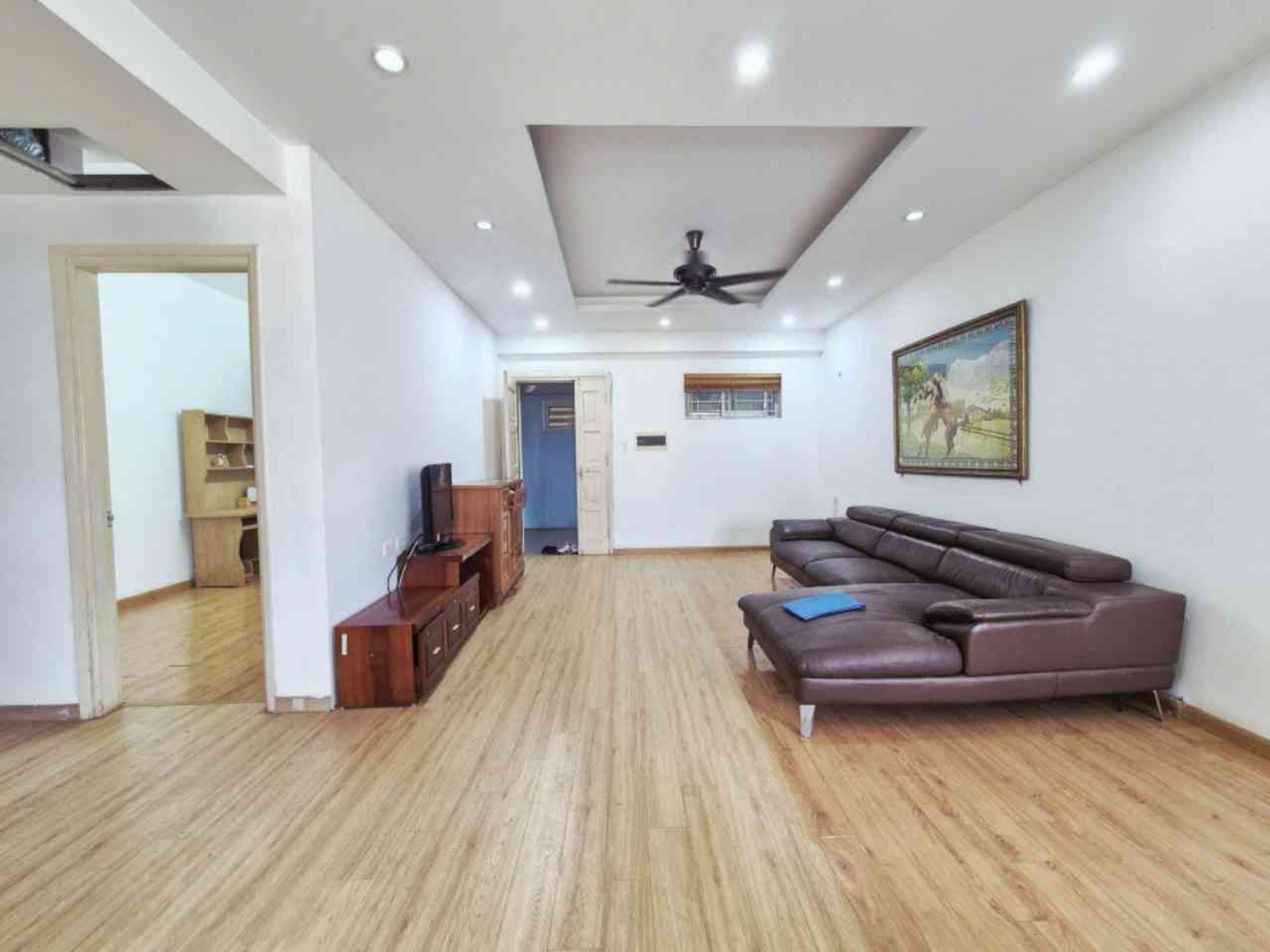 Bán nhà Thanh Xuân - diện tích 116m2 11 tầng - Lô góc cực đẹp - giá 7,4 tỷ