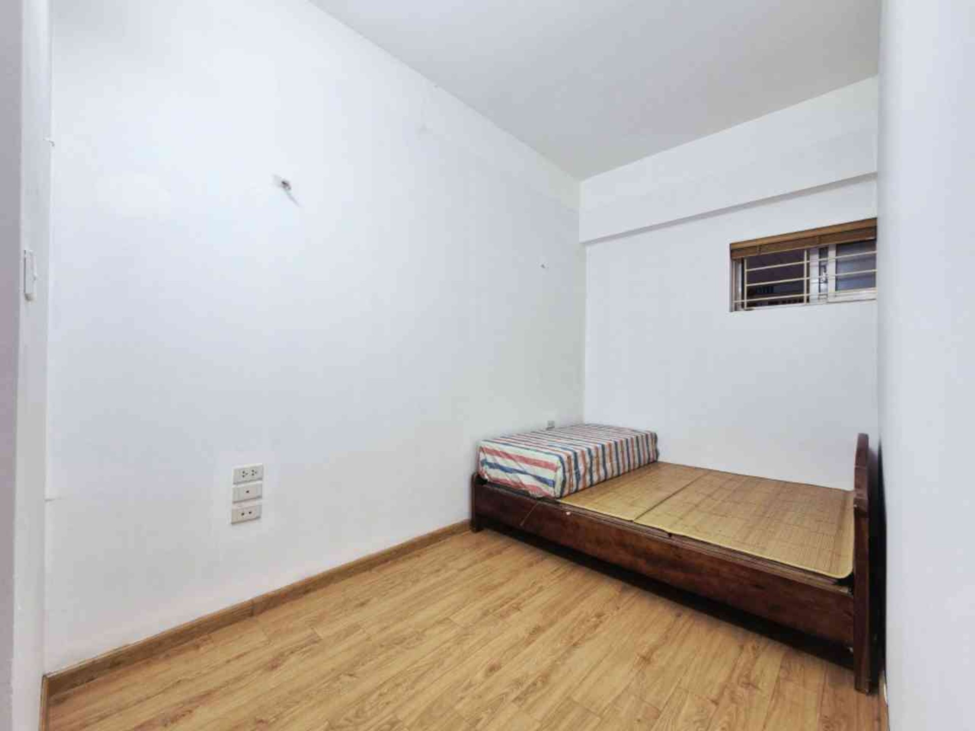 Bán nhà Thanh Xuân - diện tích 116m2 11 tầng - Lô góc cực đẹp - giá 7,4 tỷ