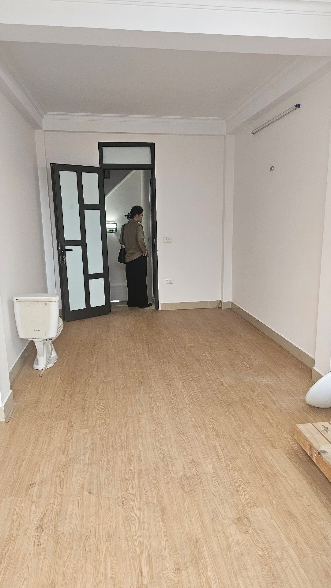 Bán nhà Vĩnh Hưng - diện tích 31m2 5 tầng - Ô tô đỗ cổng - giá 7,5 tỷ
