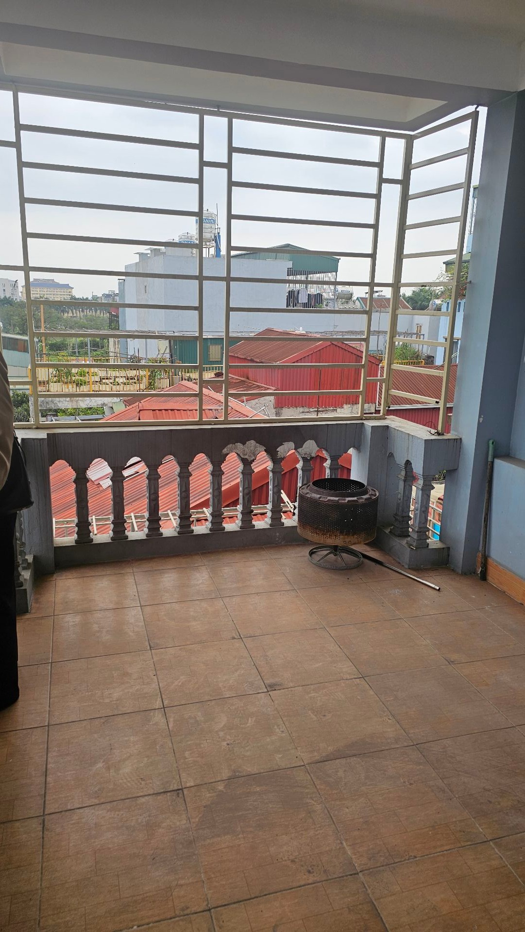 Bán nhà Vĩnh Hưng - diện tích 31m2 5 tầng - Ô tô đỗ cổng - giá 7,5 tỷ