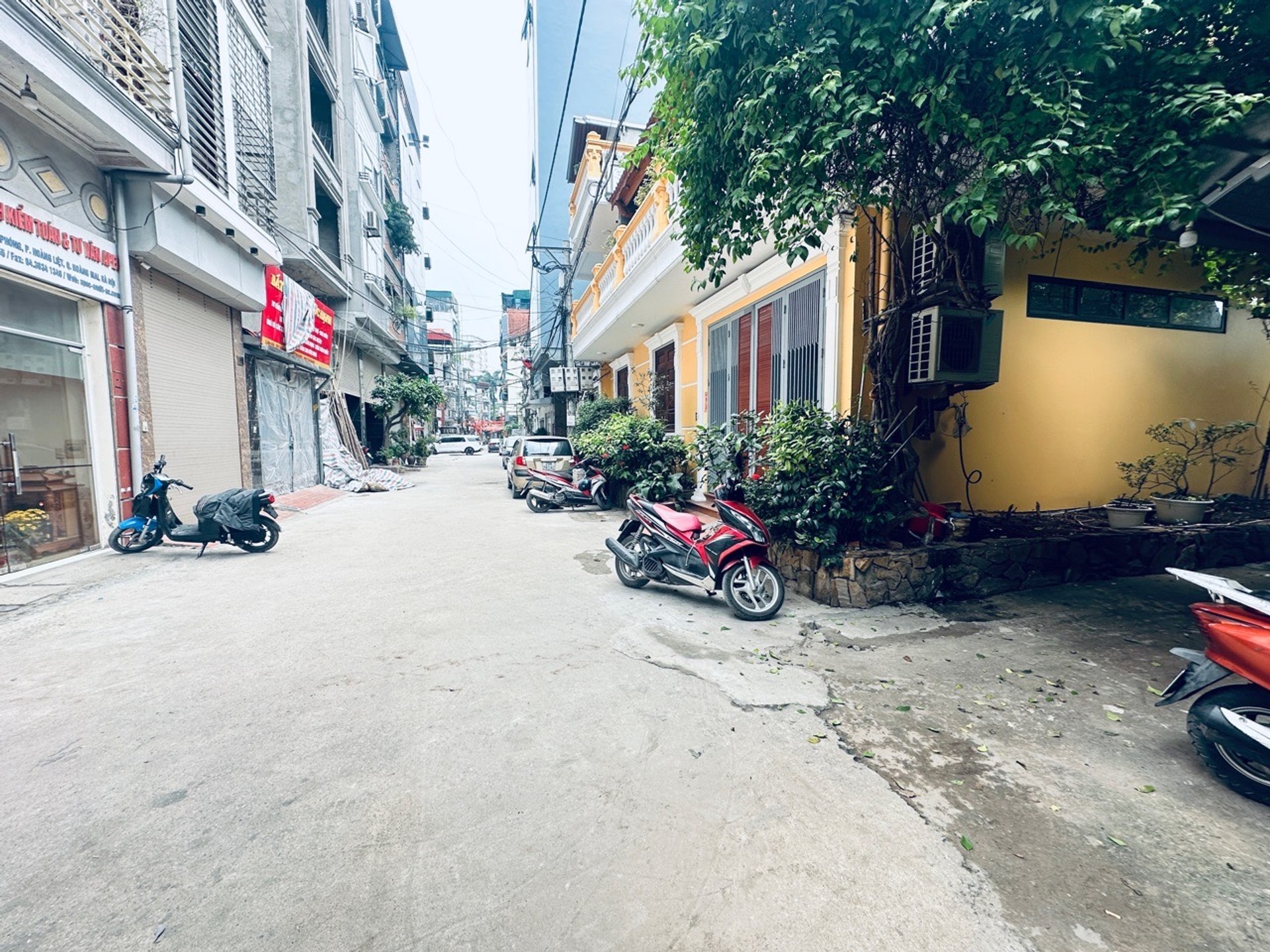 Bán nhà Giải Phóng - diện tích 100m2 1 tầng - ô tô đỗ cổng - giá 3 tỷ