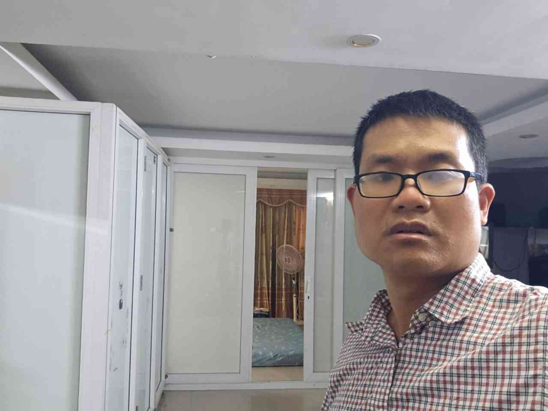 Bán nhà Kim Giang - diện tích 145m2 7 tầng - ô tô vào nhà - giá 27 tỷ