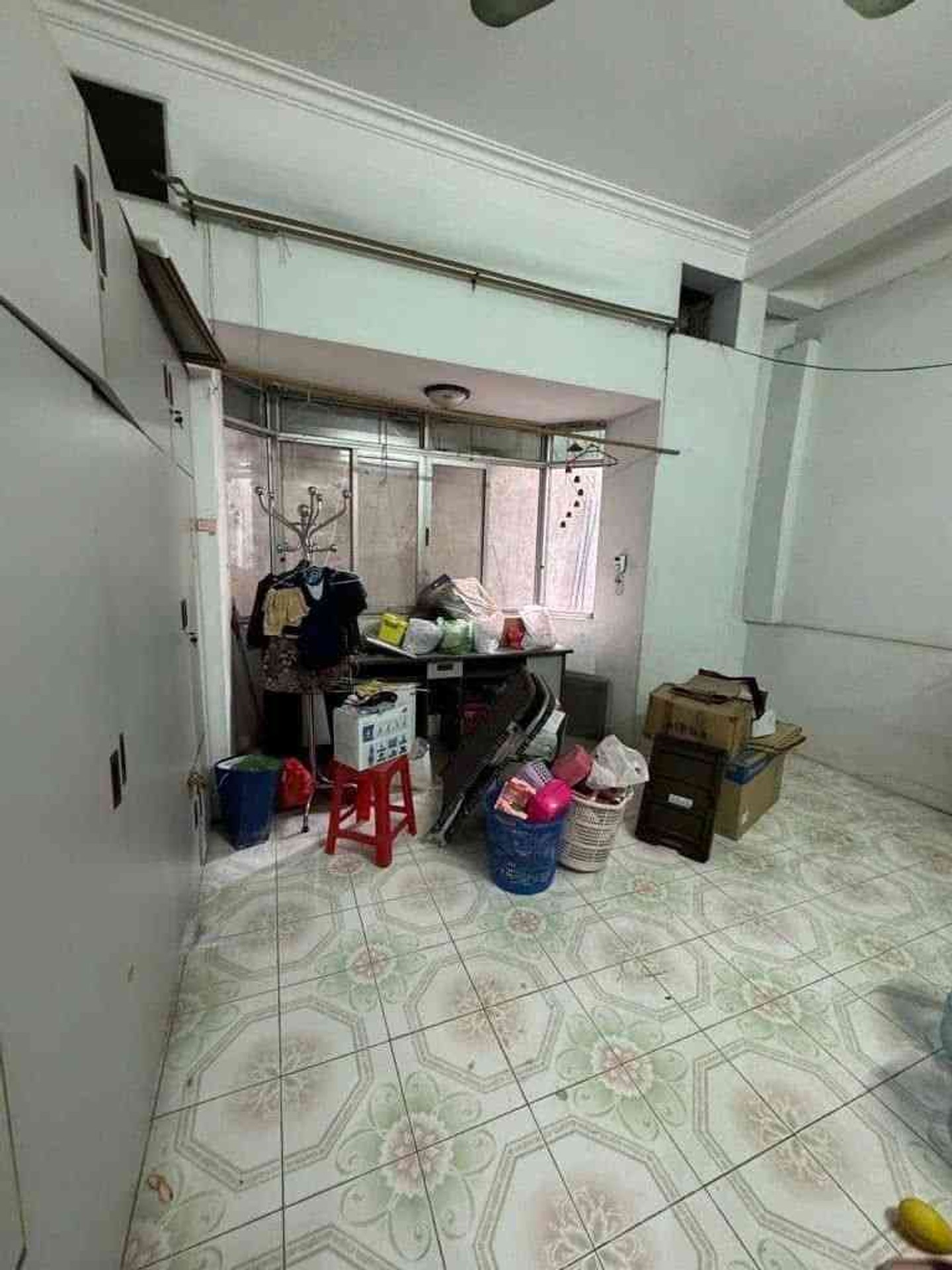 Bán nhà Kim Giang - diện tích 145m2 7 tầng - ô tô vào nhà - giá 27 tỷ