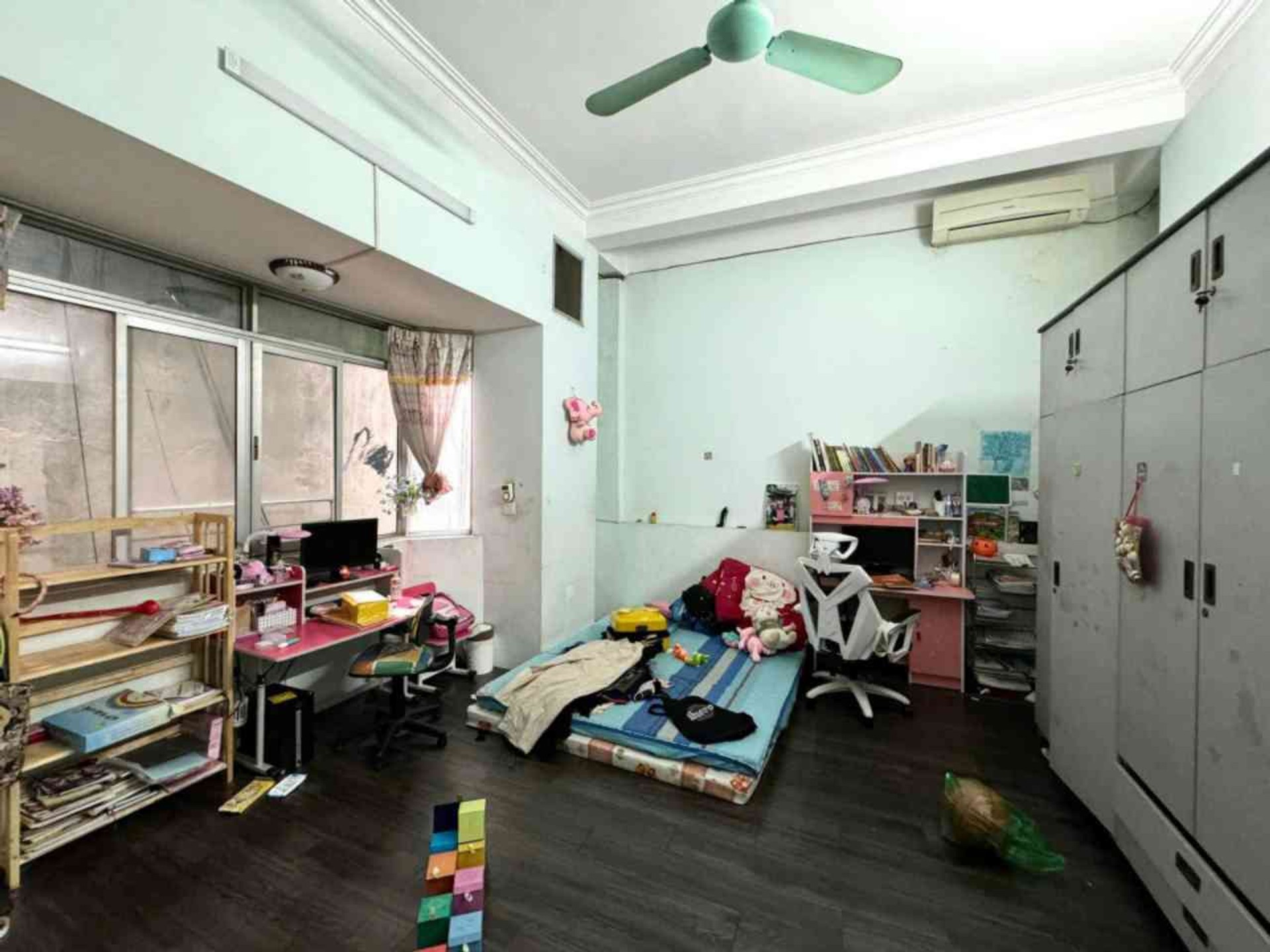 Bán nhà Kim Giang - diện tích 145m2 7 tầng - ô tô vào nhà - giá 27 tỷ