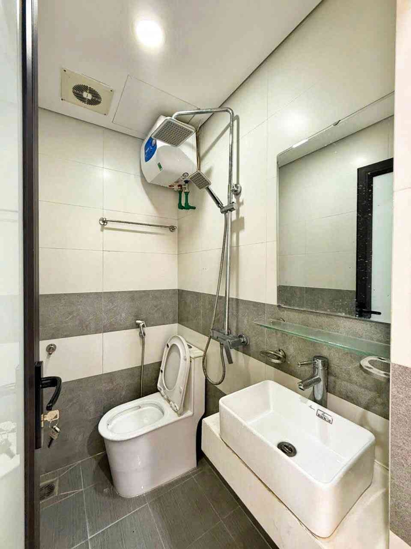 Bán nhà Thổ Quan - diện tích 50m2 1 tầng - Căn hộ đẹp, thoáng sáng - giá 2,8 tỷ