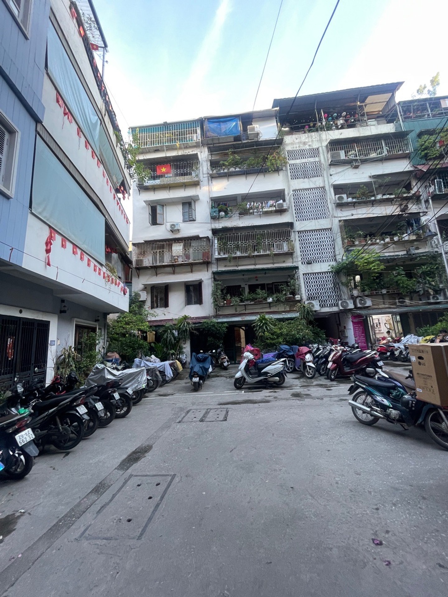 Bán nhà Đống Đa - diện tích 80m2 1 tầng - Vừa ở vừa kinh doanh - giá 5,6 tỷ