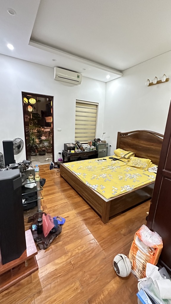 Bán nhà Ngõ Thống Nhất - diện tích 89m2 3 tầng - Đầu tư sinh lời - giá 21 tỷ