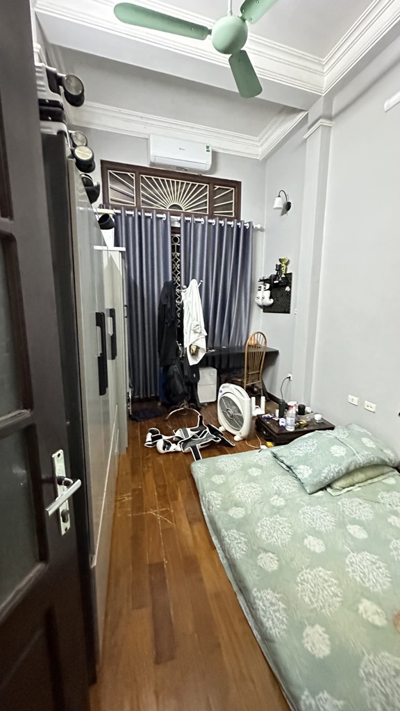 Bán nhà Ngõ Thống Nhất - diện tích 89m2 3 tầng - Đầu tư sinh lời - giá 21 tỷ