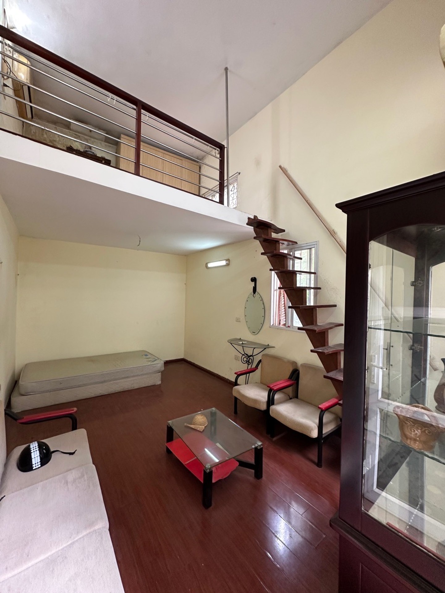 Bán nhà Lê Đại Hành - diện tích 76m2 2 tầng - Nhà nguyên bản - giá 3,65 tỷ