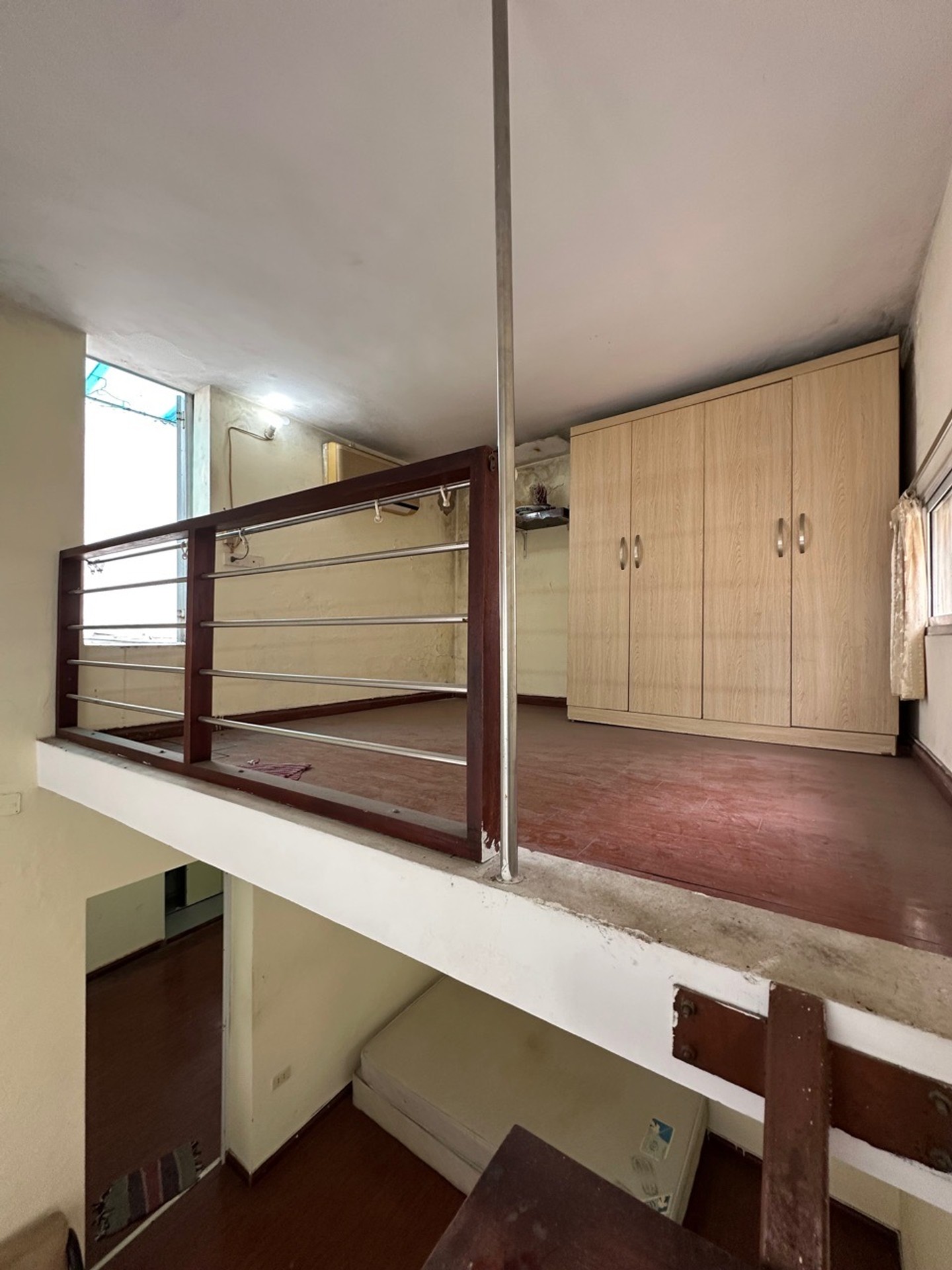 Bán nhà Lê Đại Hành - diện tích 76m2 2 tầng - Nhà nguyên bản - giá 3,65 tỷ
