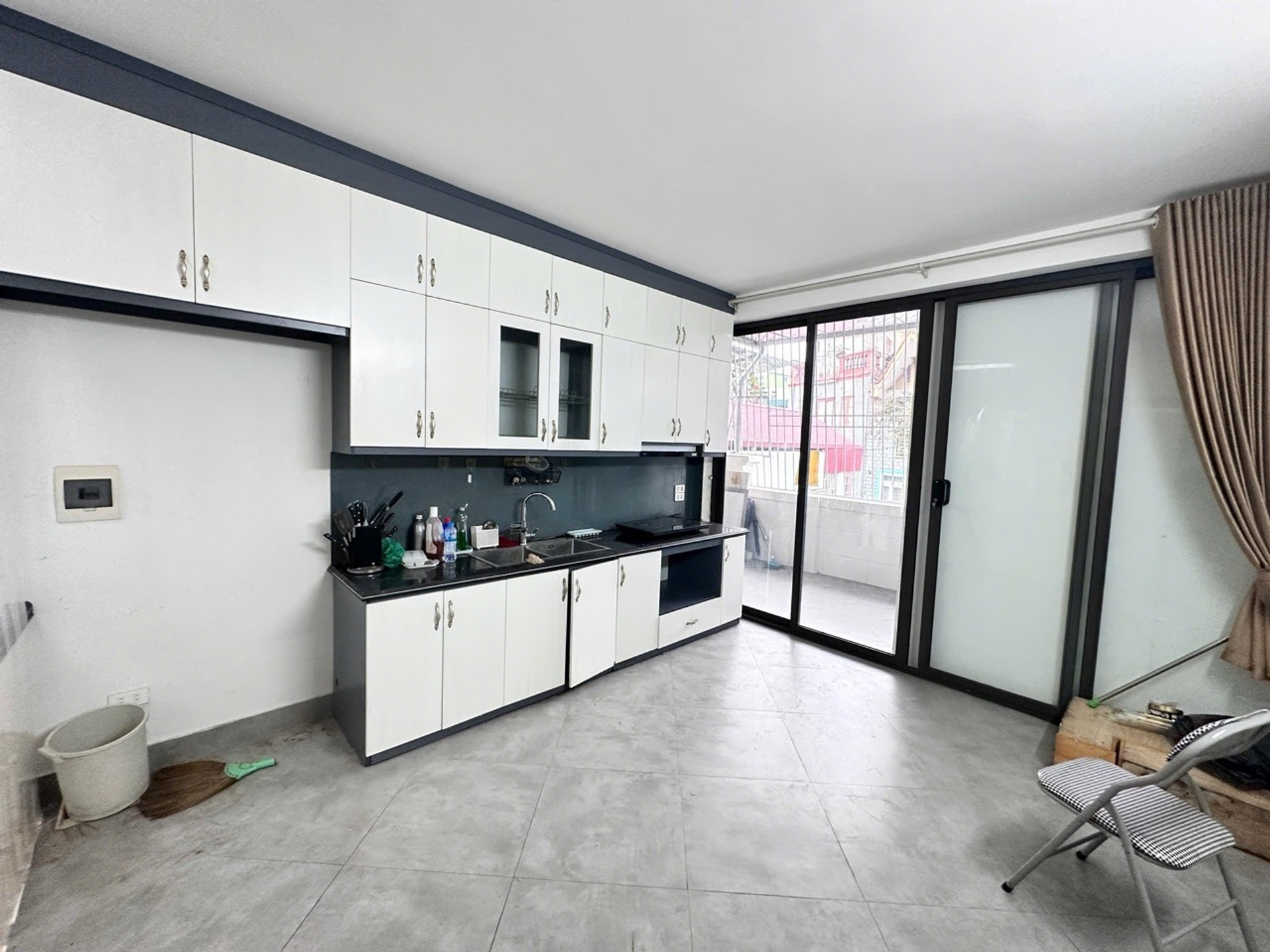 Bán nhà Kim Ngưu - diện tích 31m2 5 tầng - Ô tô tránh - giá 19,5 tỷ