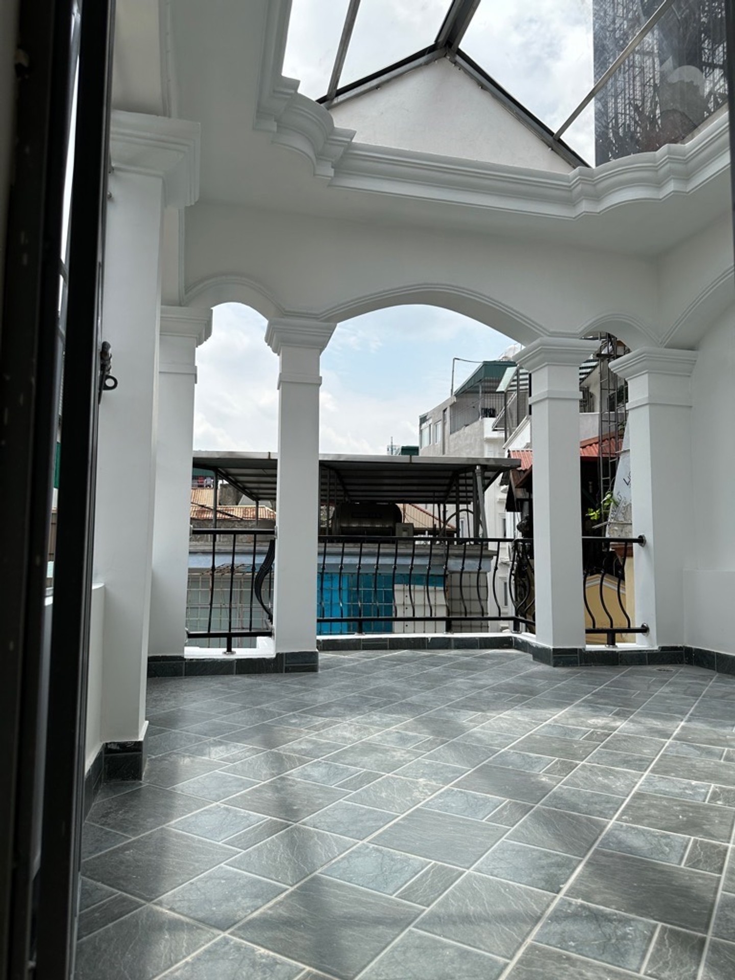 Bán nhà Bùi Xương Trạch - diện tích 53m2 5 tầng - Đầy đủ nội thất - giá 12 tỷ
