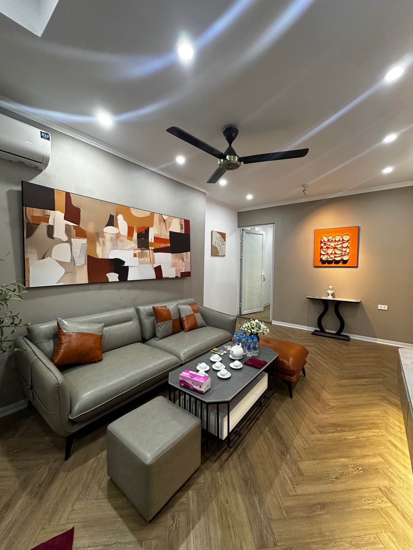 Bán nhà Nguyễn An Ninh - diện tích 42m2 4 tầng - Nhà đẹp hiếm có - giá 5,3 tỷ