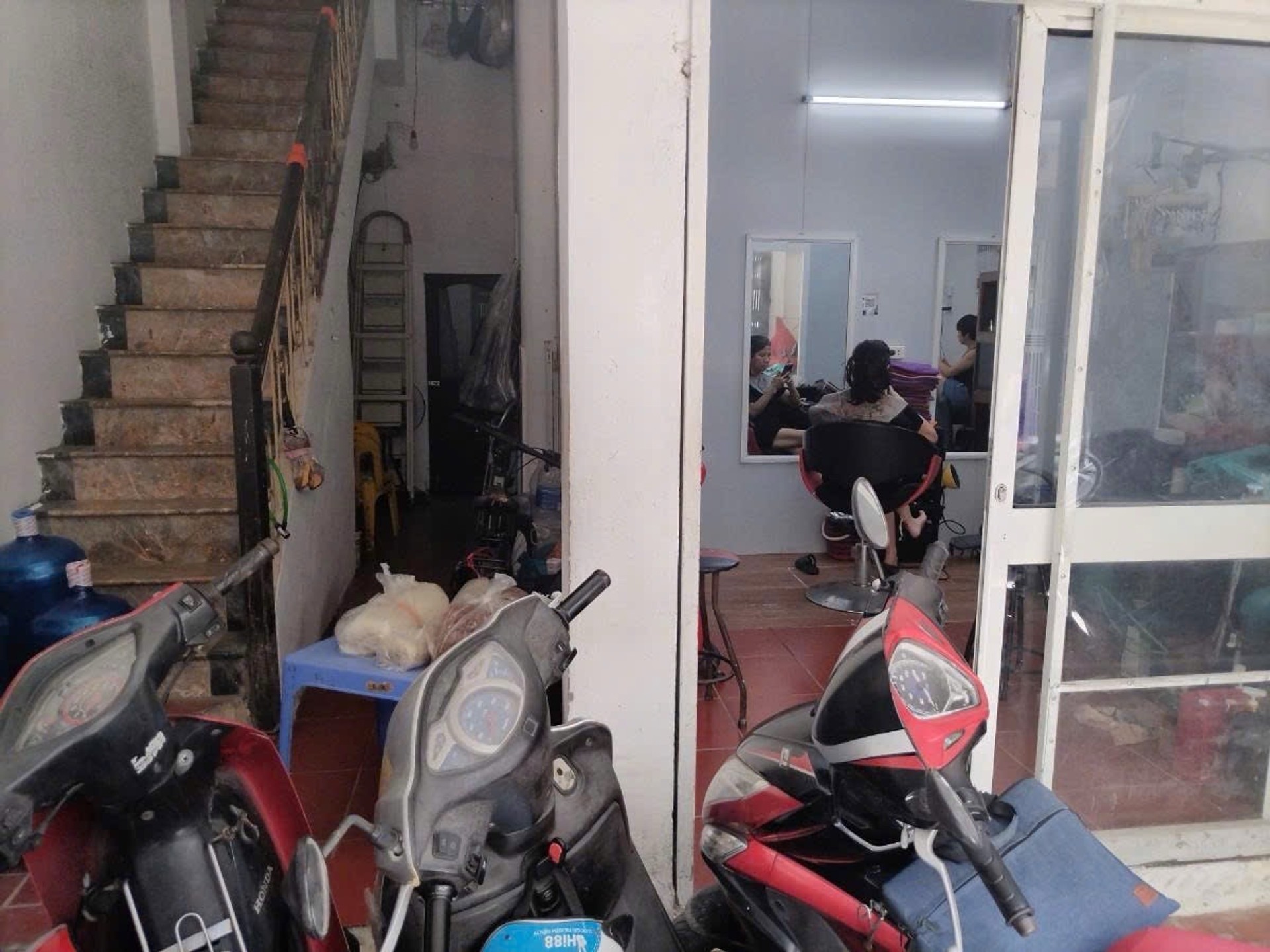 Bán nhà Vương Thừa Vũ - diện tích 50m2 4 tầng - Lô góc, kinh doanh - giá 24 tỷ