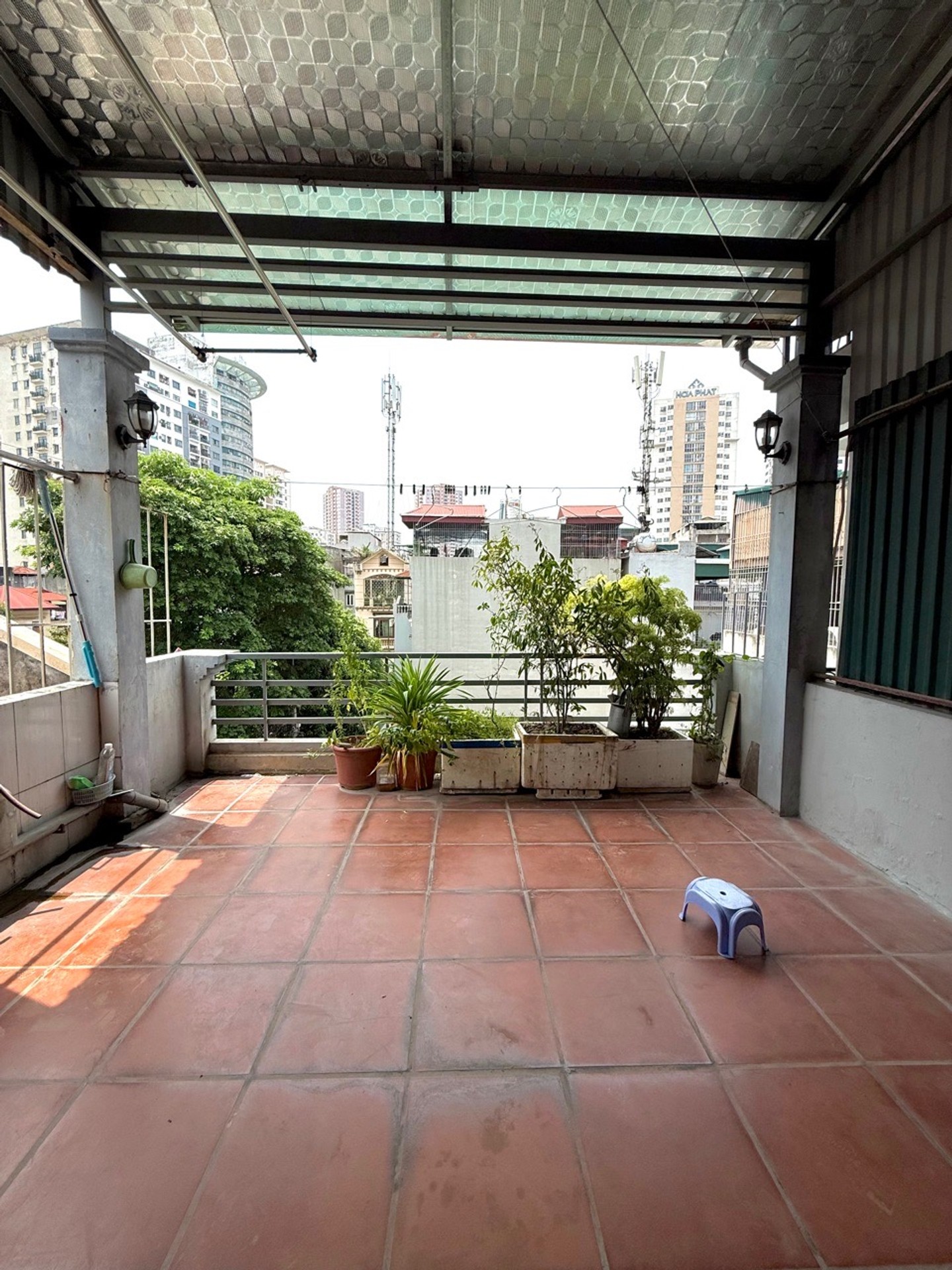 Bán nhà Trương Định - diện tích 51m2 4 tầng - ô tô đỗ cửa - giá 12,6 tỷ