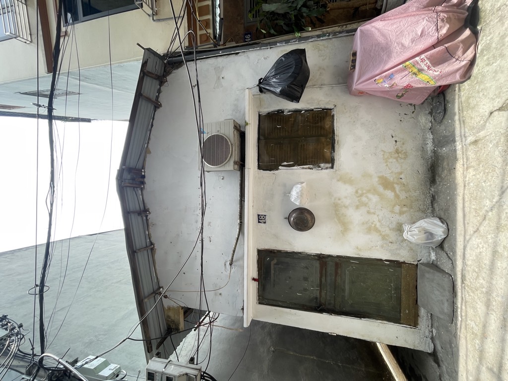 Bán nhà Tân Mai - diện tích 73m2 1 tầng - Ô tô đỗ cửa - giá 8 tỷ
