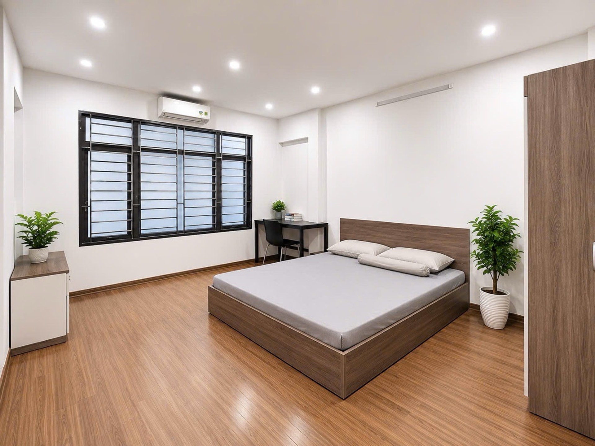 Bán nhà Kim Giang - diện tích 32m2 5 tầng - ô tô đỗ cửa - giá 9,3 tỷ