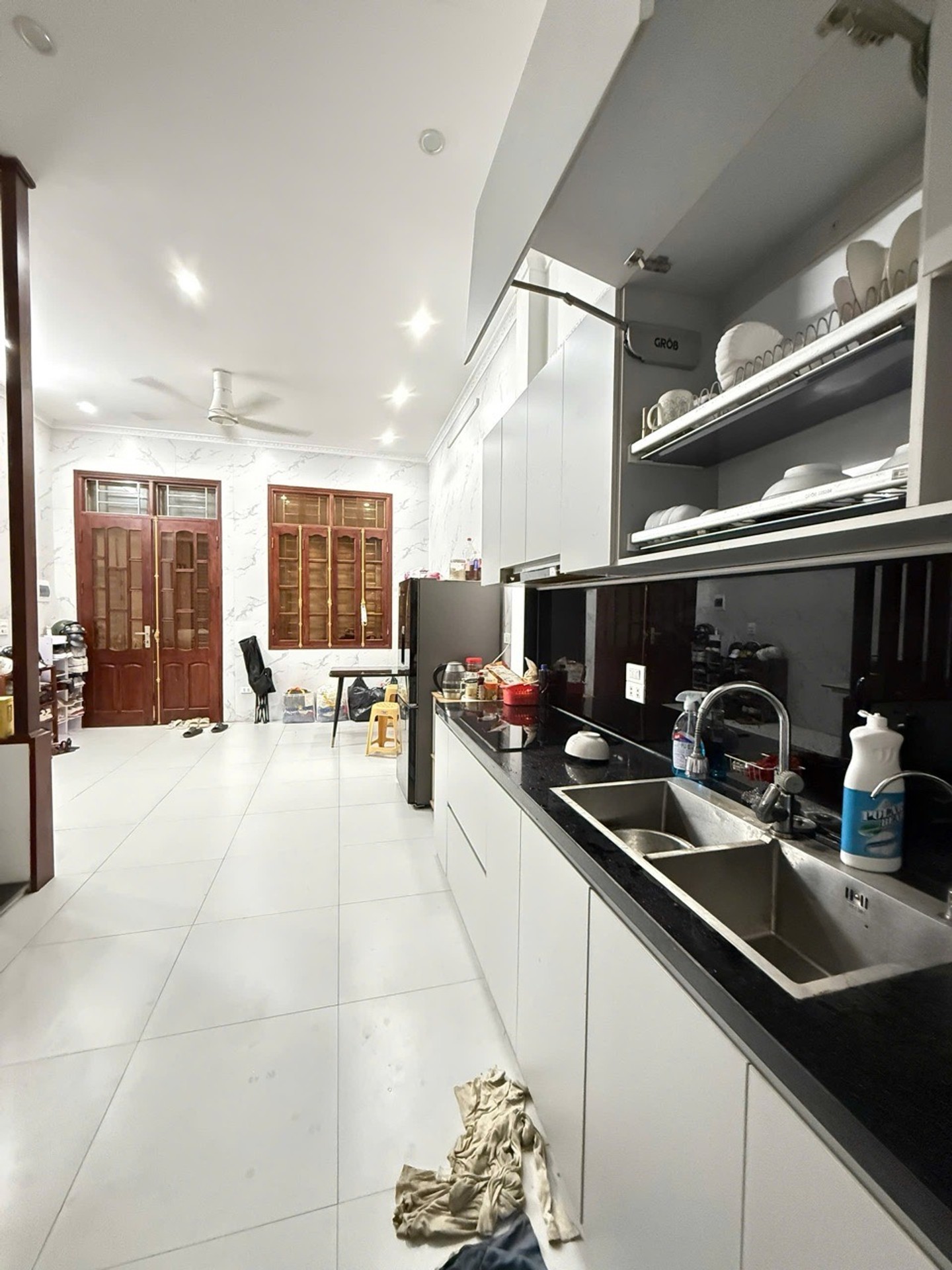 Bán nhà Kim Giang - diện tích 32m2 5 tầng - ô tô đỗ cửa - giá 9,3 tỷ