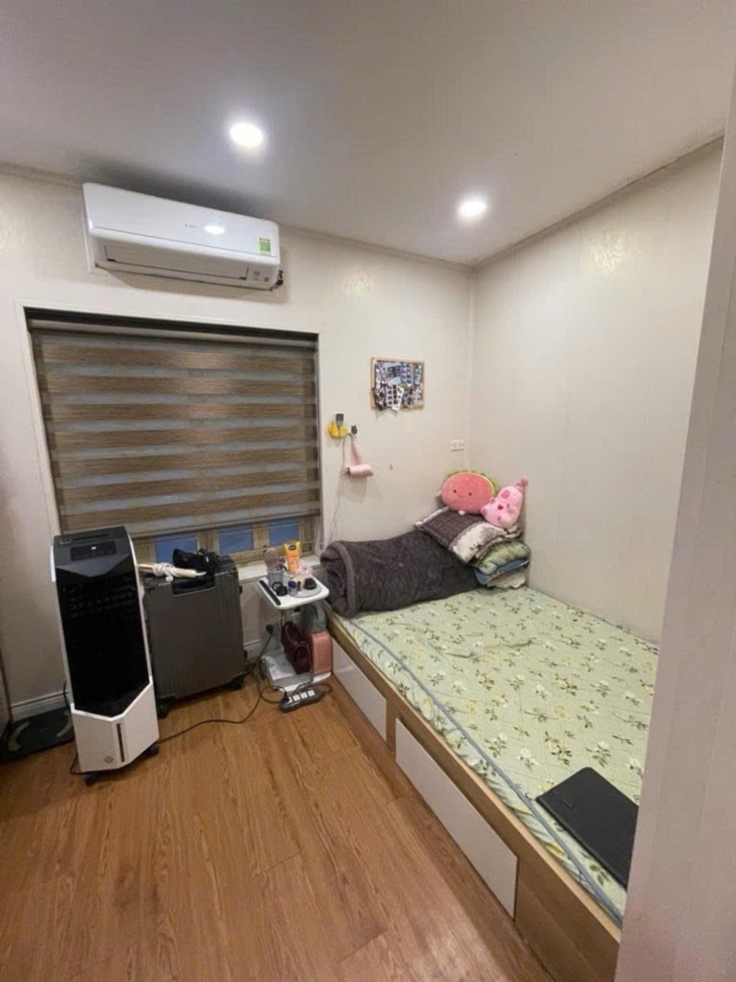 Bán nhà Tân Mai - diện tích 60m2 3 tầng - Lô góc - giá 4,1 tỷ
