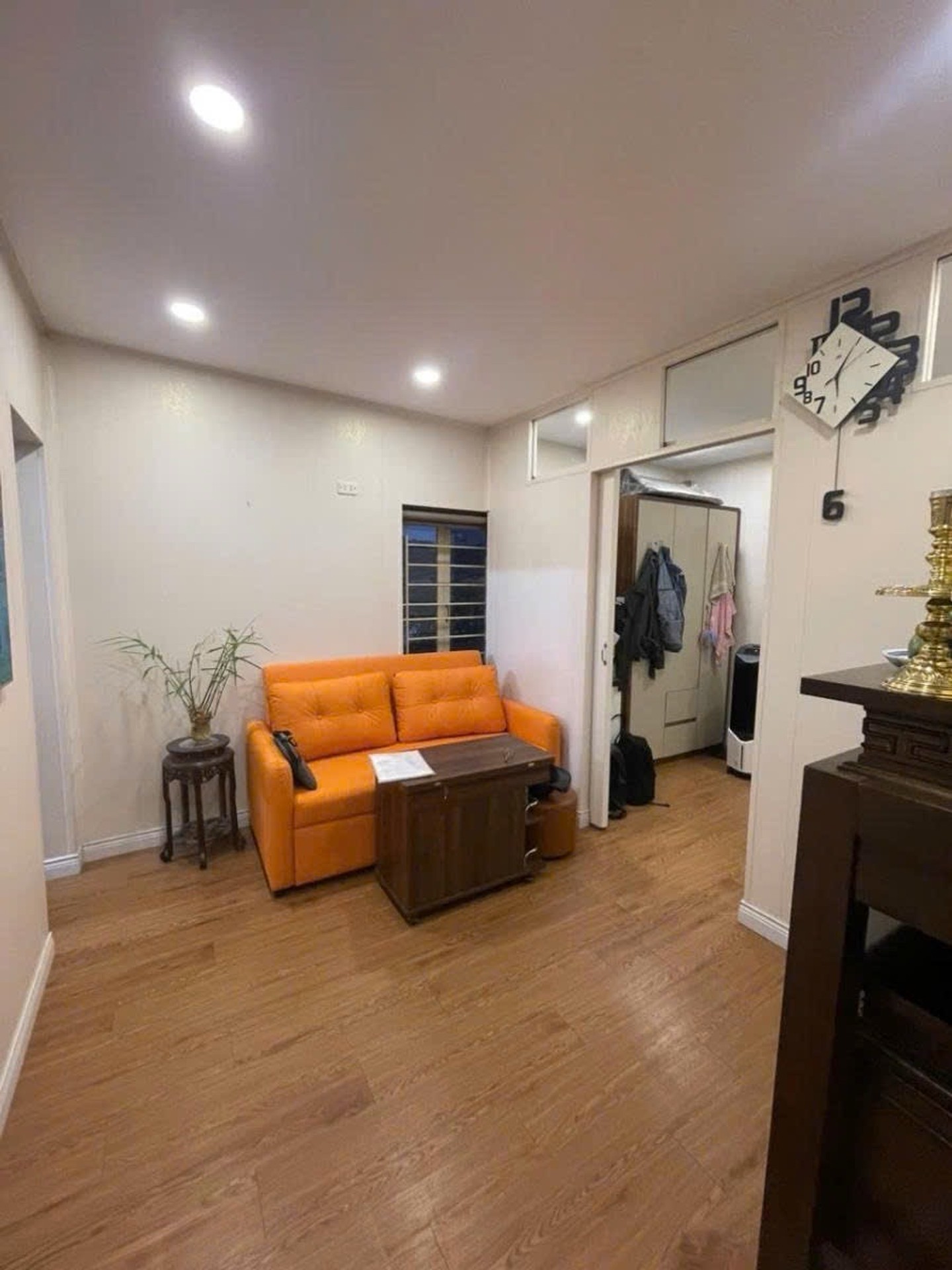 Bán nhà Tân Mai - diện tích 60m2 3 tầng - Lô góc - giá 4,1 tỷ