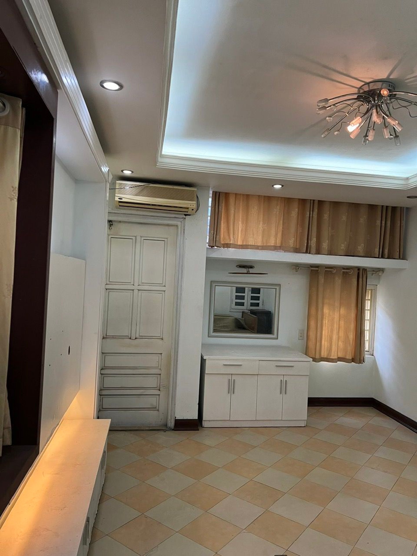 Bán nhà Kim Giang - diện tích 69m2 5 tầng - Mặt ngõ thông, kinh doanh đỉnh - giá 22 tỷ