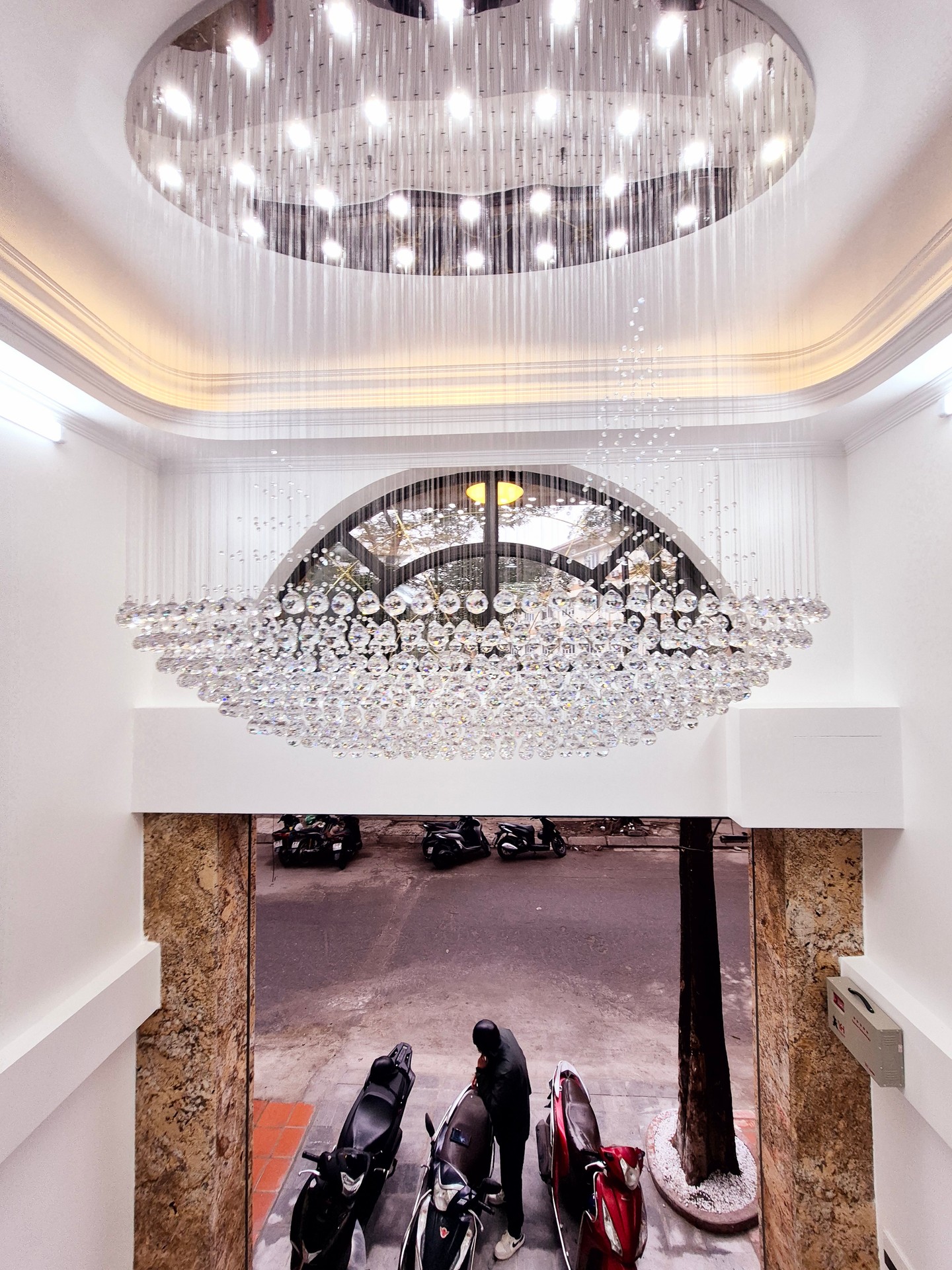 Bán nhà Ngõ 3 Đền Lừ - diện tích 51m2 7 tầng - 2 mặt thoáng - giá 33,2 tỷ