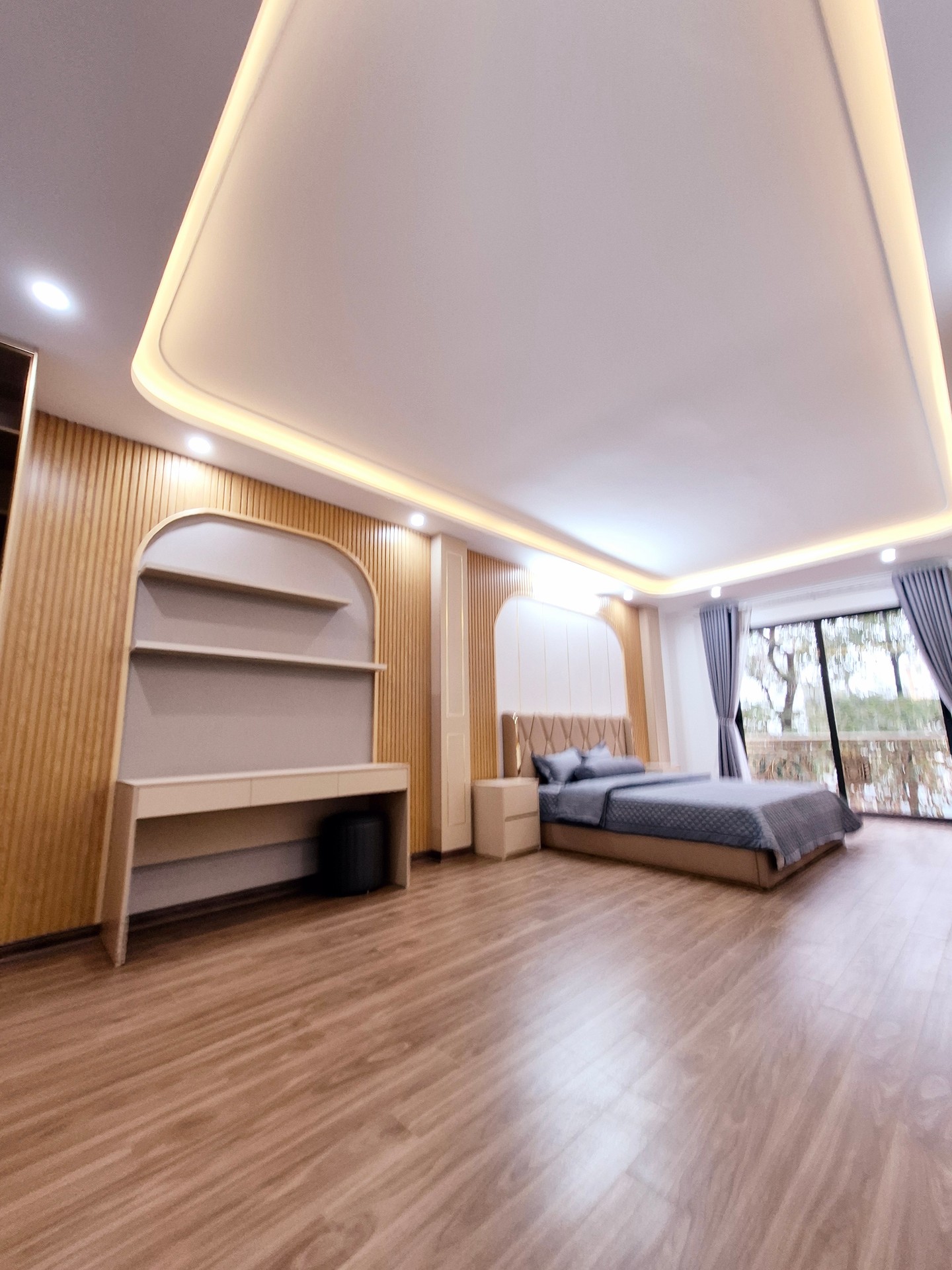 Bán nhà Ngõ 3 Đền Lừ - diện tích 51m2 7 tầng - 2 mặt thoáng - giá 33,2 tỷ