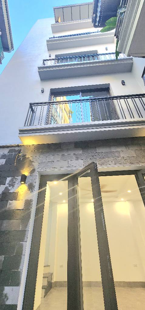 Bán nhà Võ Thị Sáu - diện tích 40m2 5 tầng - thang máy - giá 11,99 tỷ
