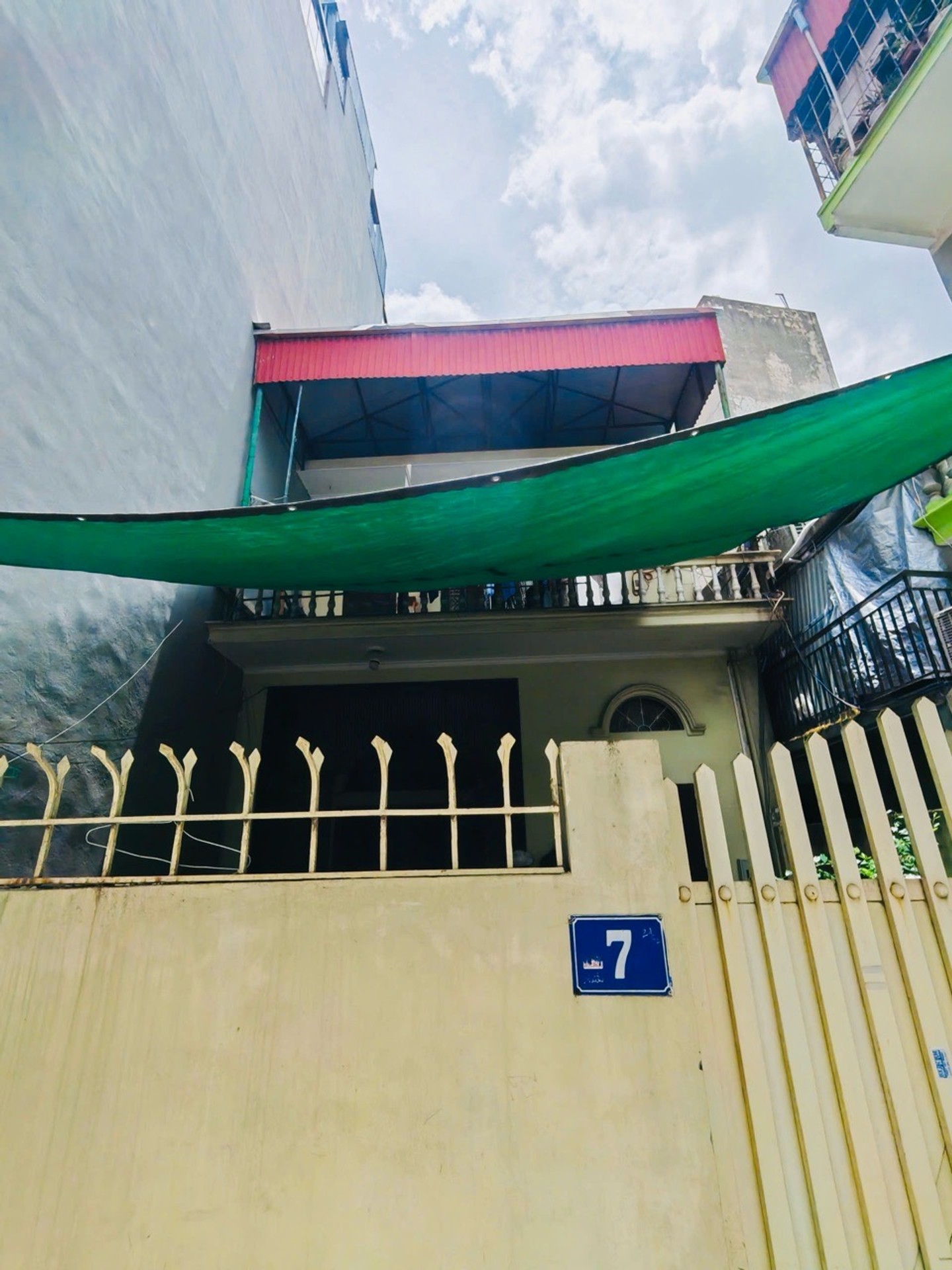 Bán nhà Đại Từ - diện tích 91m2 2 tầng - đất tặng nhà - giá 14,5 tỷ