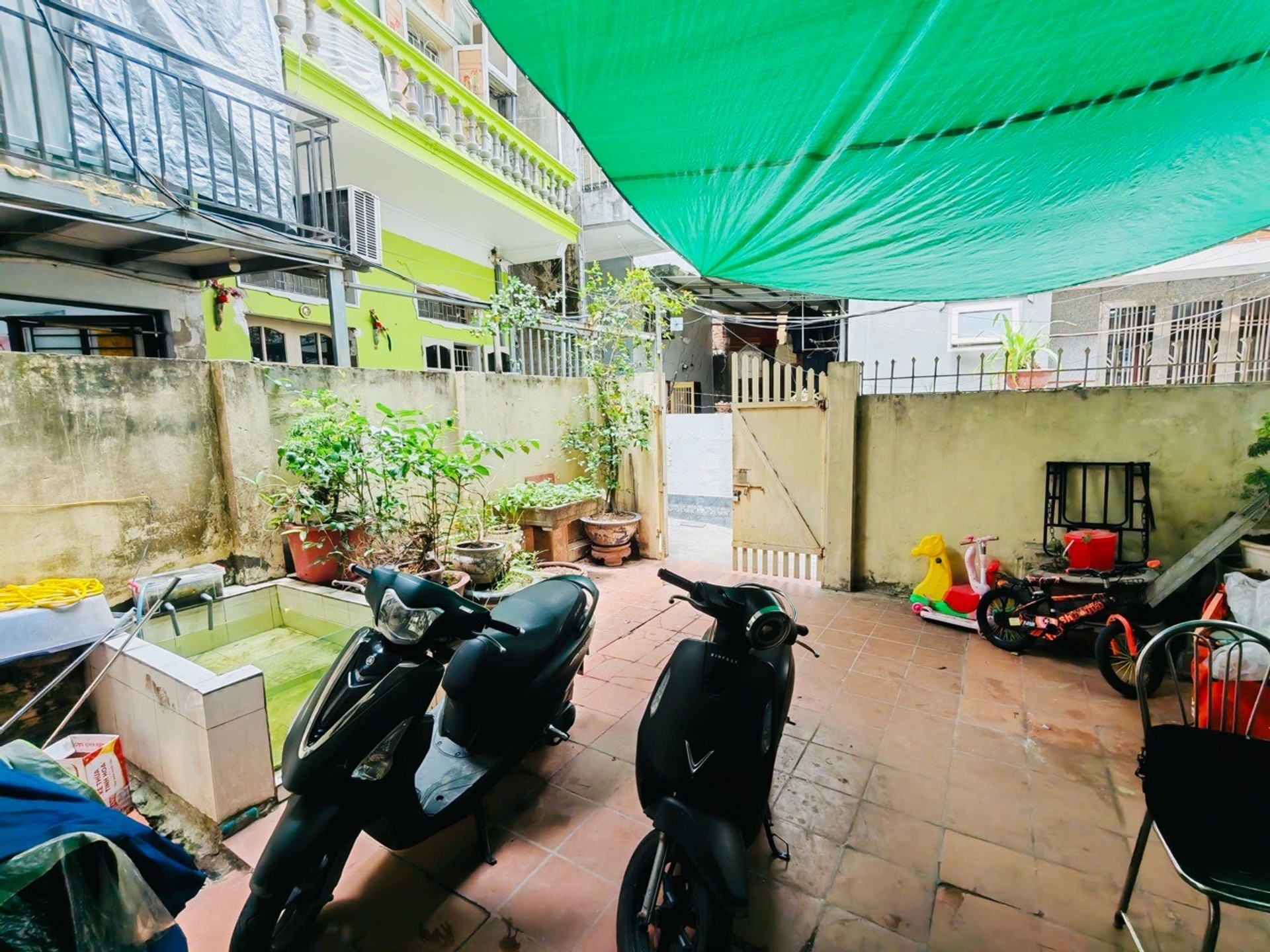 Bán nhà Đại Từ - diện tích 91m2 2 tầng - đất tặng nhà - giá 14,5 tỷ