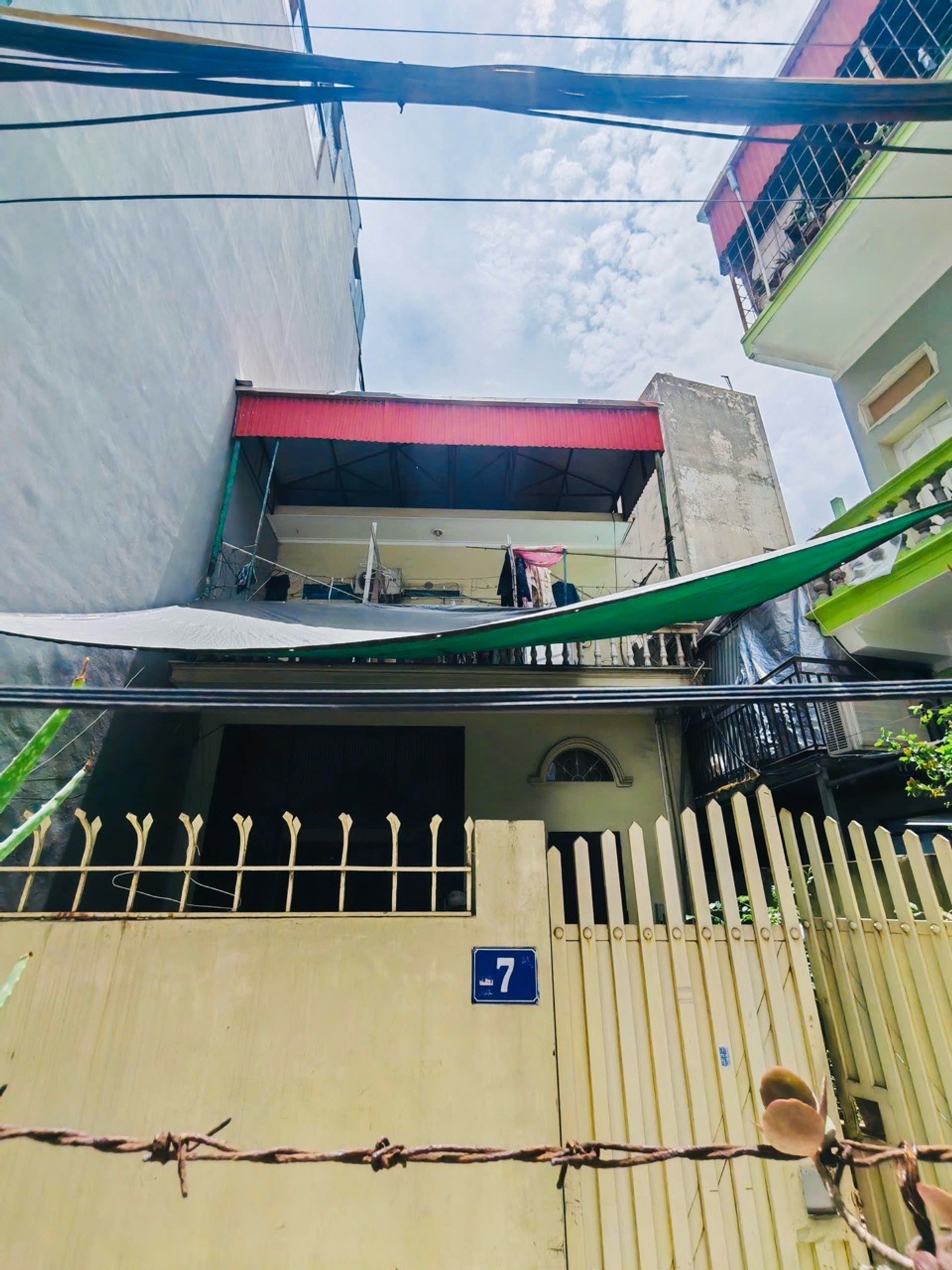 Bán nhà Đại Từ - diện tích 91m2 2 tầng - đất tặng nhà - giá 14,5 tỷ